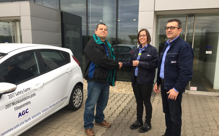 Ford Fiesta került a nyertes karácsonyfája alá