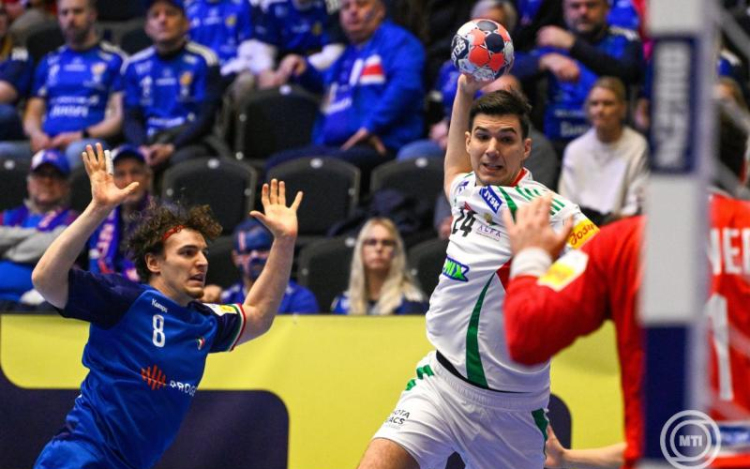 Férfi kézilabda Eb - Az olaszok legyőzésével középdöntős a magyar válogatott