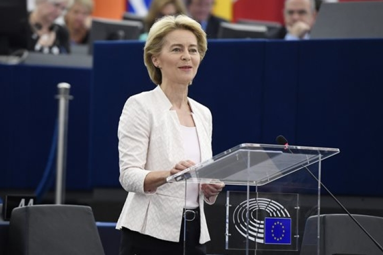 Szakértő: Von der Leyen tevékenysége pozitív a V4-ek számára