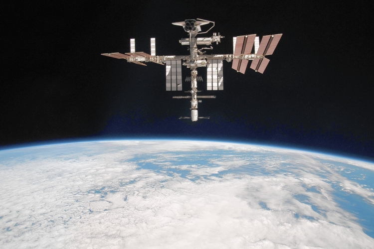 Erősödik a magyar-orosz űrkutatási és űripari együttműködés 