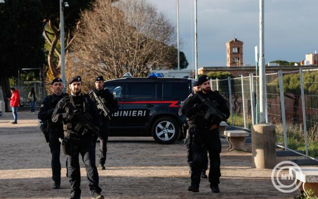 Rómában rendkívüli biztonsági készültséget rendeltek el a Termini-pályaudvarnál migránsok támadásait követően