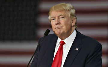 Donald Trump nem zárja ki, hogy tanácsot kérjen Bill Clinton volt elnöktől